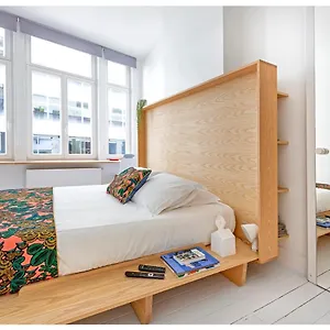 happy-guest-house.brusselshotelsbook.com/