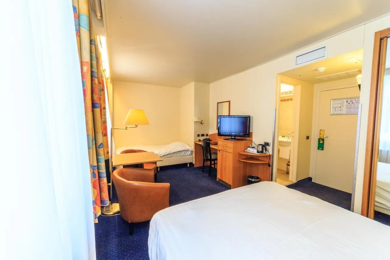 ***  Hotel Pacific Oostende Belçika